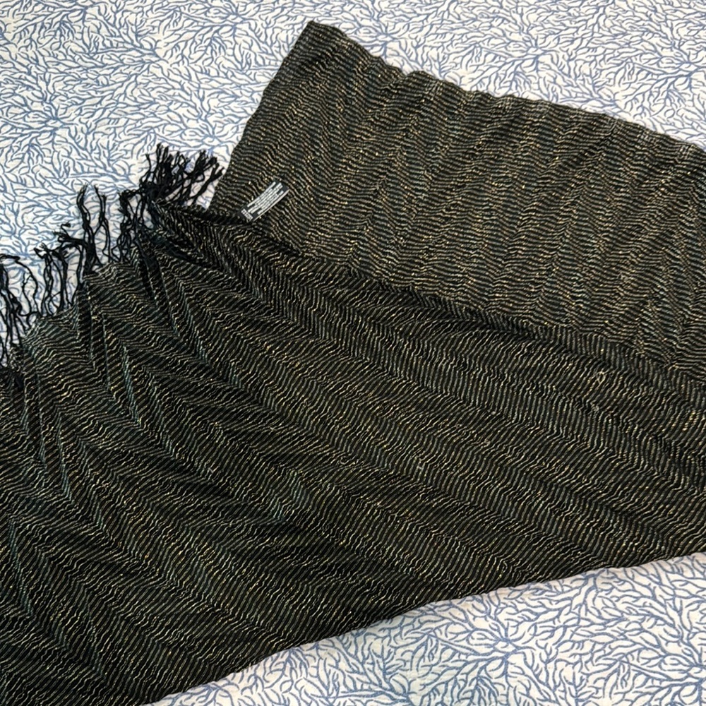 Jones NY Black and gold Scarf or wrap